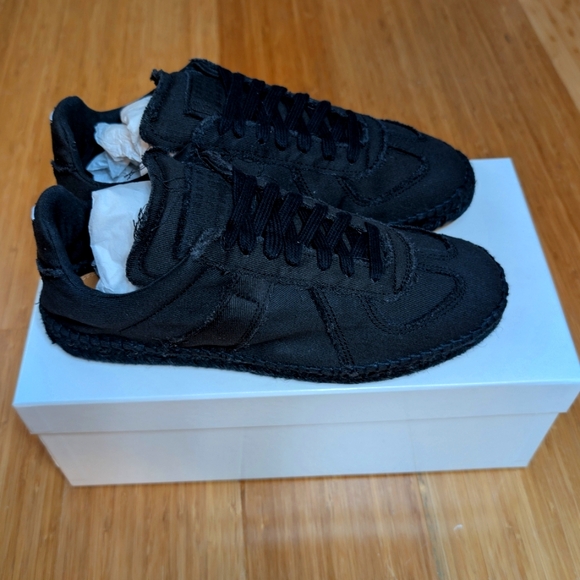 Maison Margiela Replica Espadrilles Black Designer Shoes Paris Style - Picture 3 of 11